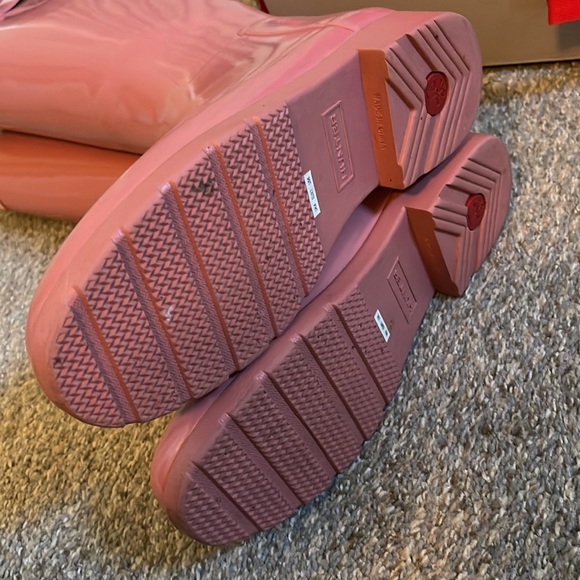 Hunter original tall boots in pink - Picture 5 of 6